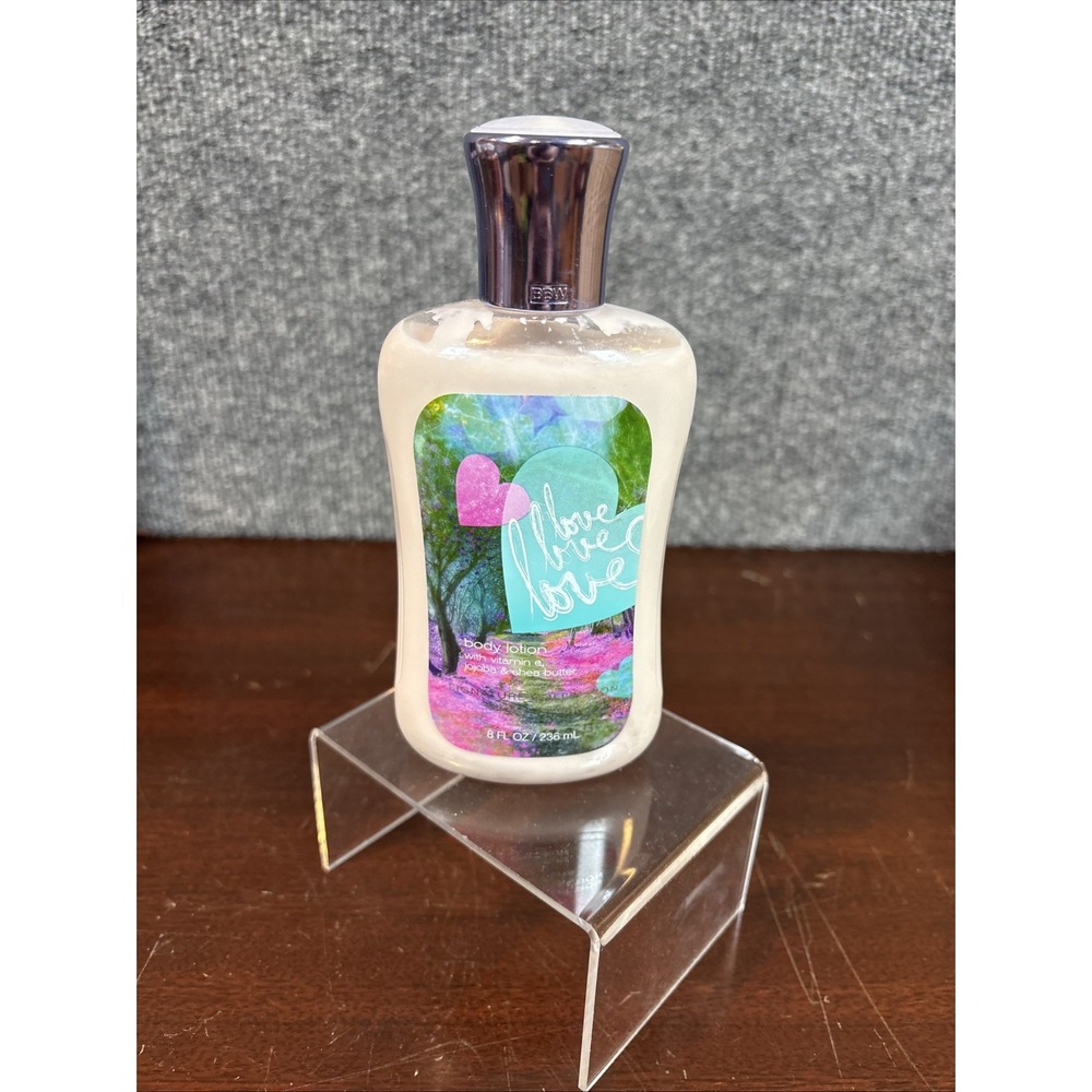 Bath & Body Works Love Love Love 8‎ oz Body Lotion~HTF